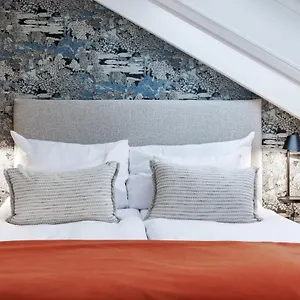 Otel Wellington, Stokholm